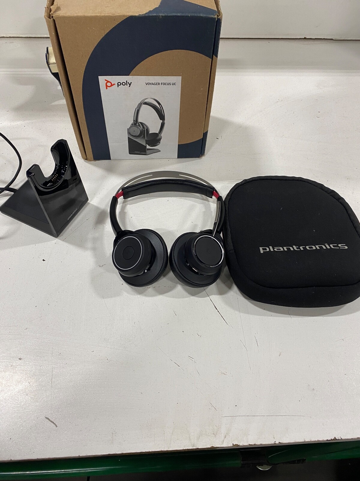 Plantronics Voyager UC B825 On-Ear Headset - Black (202652-10 