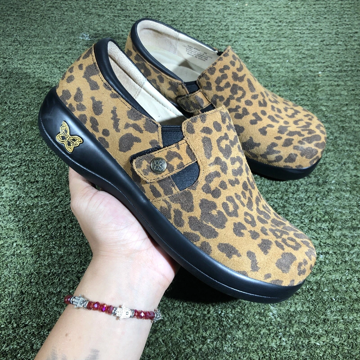 Leopard print hotsell shoes comfortable