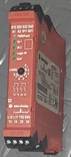 Allen Bradley 440R-D22R2 Guardmaster DI  Safety Relay Series A, USED