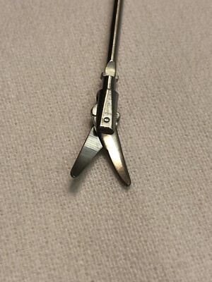 KARL STORZ 34310 MS CLICKLINE METZ. SCISSOR CURVED 12 MM LONG 5 MM