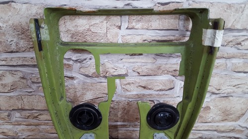 RELIANT SCIMITAR GTE 3.0 V6 SE6A (1976–80) CENTRE CONSUL BACK WITH AIR VENTS - Picture 2 of 3