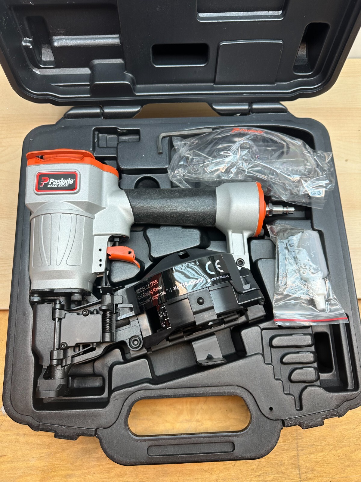 Paslode Coil Roofing Nailer LL175R Lite Line With Case eBay