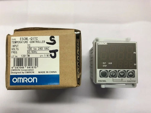 1 pcs OMRON Temperature Controller E5CWL-Q1TC No Communication RS-485