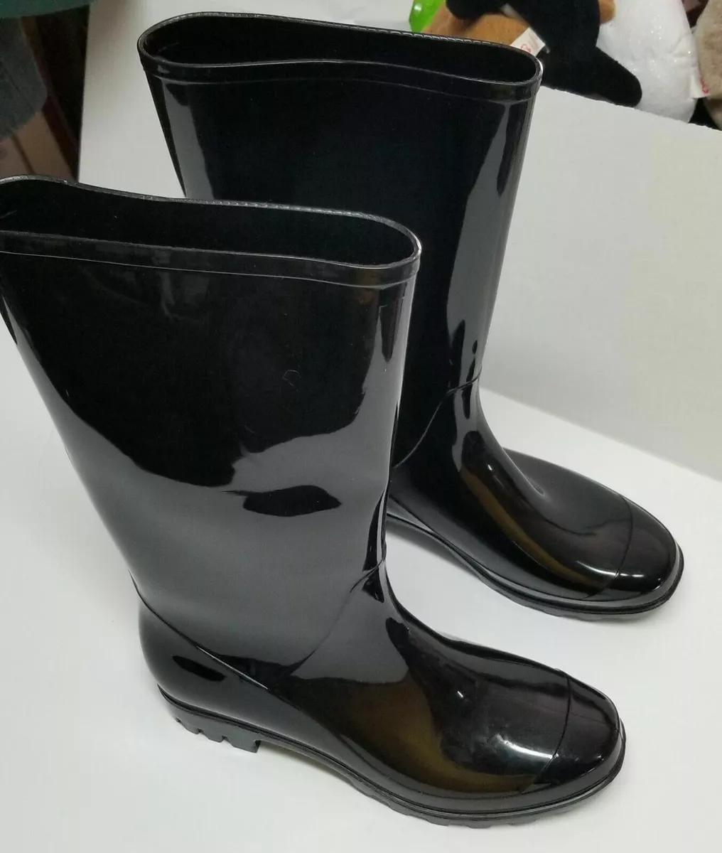 Time And Tru Size 6 Women's Black Rubber/Vinyl Rain Boots