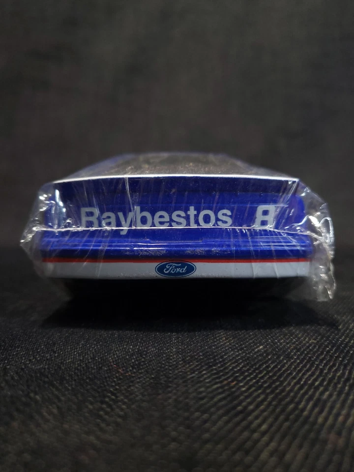 Vintage 1992 Racing Champions NASCAR Sterling Marlin Raybestos #8 Bank 1:24 - Image 4 of 4