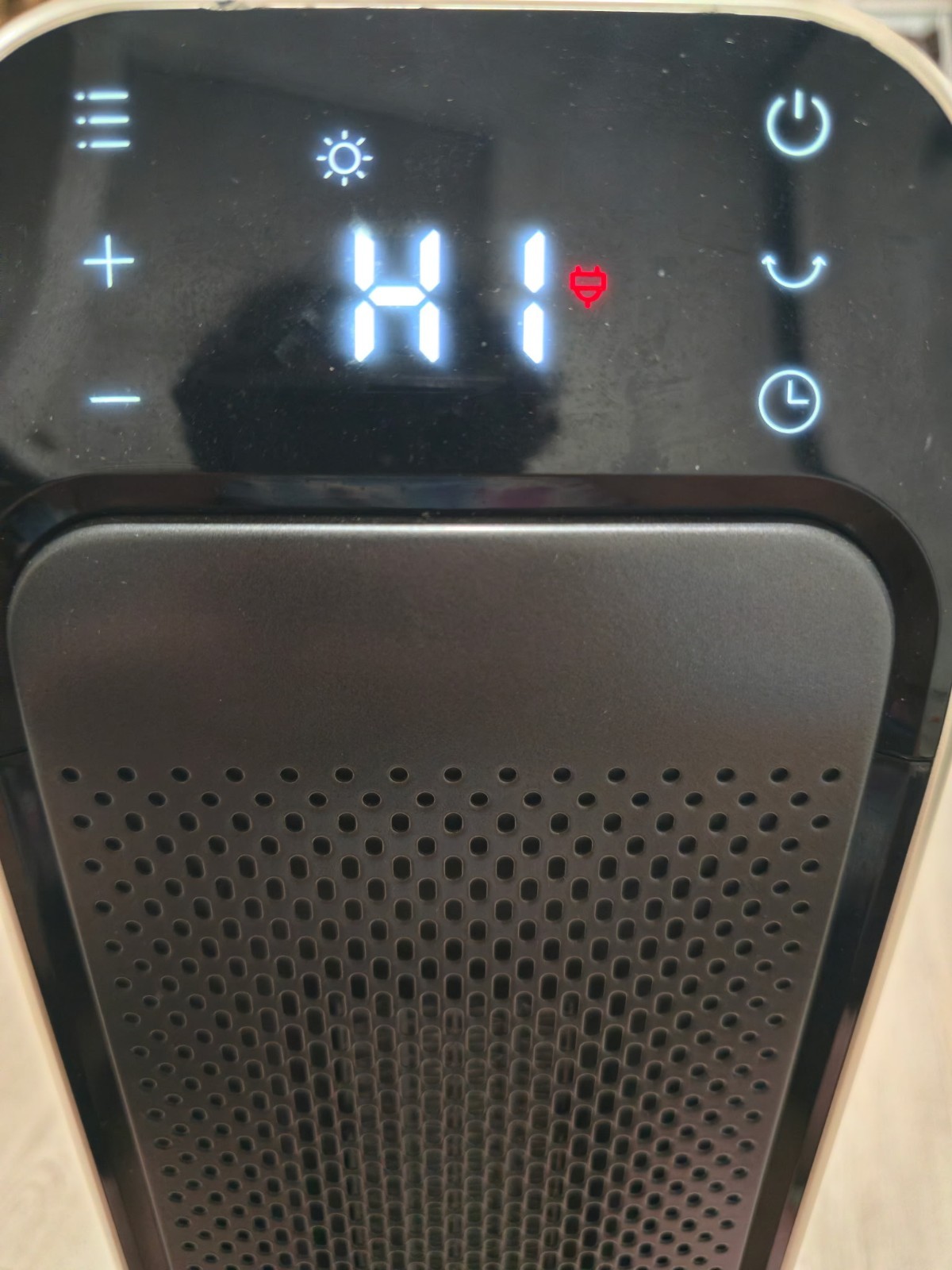 Dreo 25" Fast Heating Indoor Space Heater with Remote & Safety Features - Silver