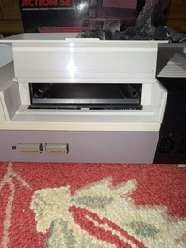 Juego de acci&oacute;n Nintendo Entertainment System NES-001 completo en caja en caja original 