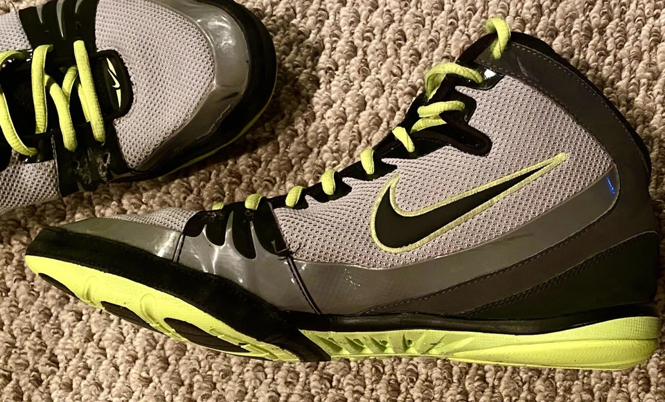 Rare Neon Wrestling Freeks Size 12 ( Good Condition) - Image 2 of 3