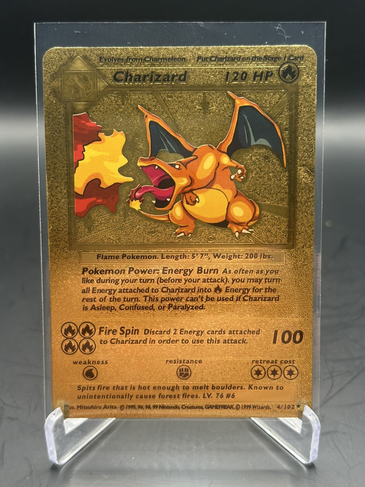 Charizard 120 HP, Pokemon Gold Foil Card 4/102, Card Collectible/rare P2