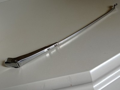 Volvo Wischerarm, 32.5cm, schaut nach links, PV/Duett/Amazon  (3)