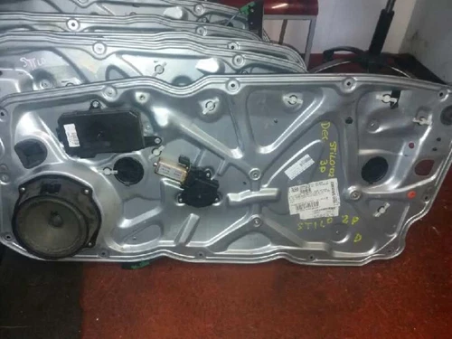50001603 Elevalunas Delantero Derecho para FIAT STILO (192) 1056667 - Imagen 1 de 1