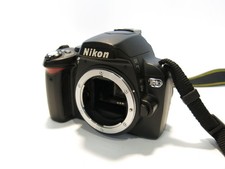 Excellent Nikon D40 DSLR Camera Body 6.1MP - TESTED - WORKS