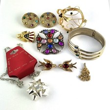 Lot Of 8 Christmas Costume Jewelry Bracelet, Pins, Necklace & More Holiday