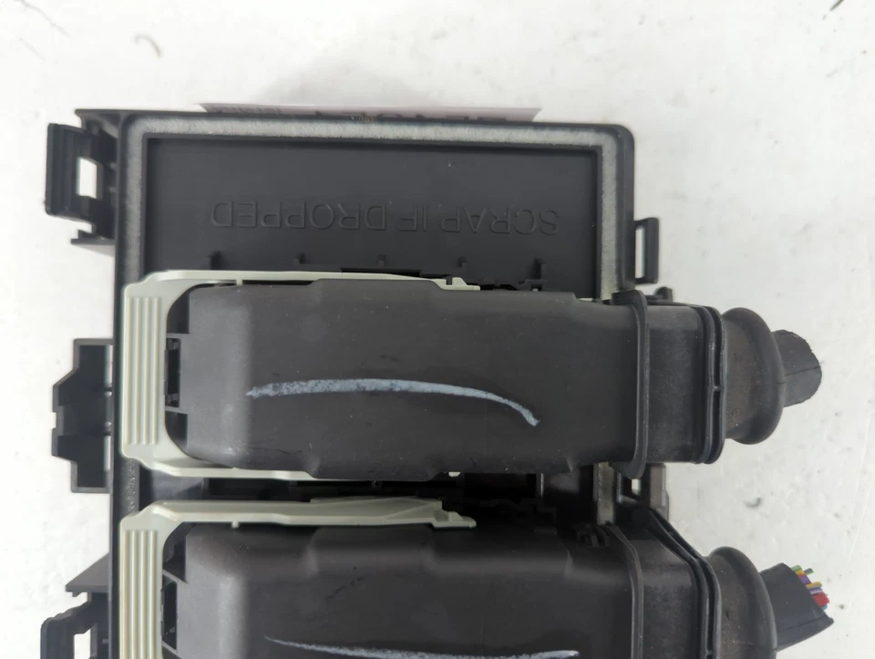 2020-2022 Ford Escape Fusebox Fuse Box Relay Module Mx6t-14d068-naa RBKOH - Image 3 of 4