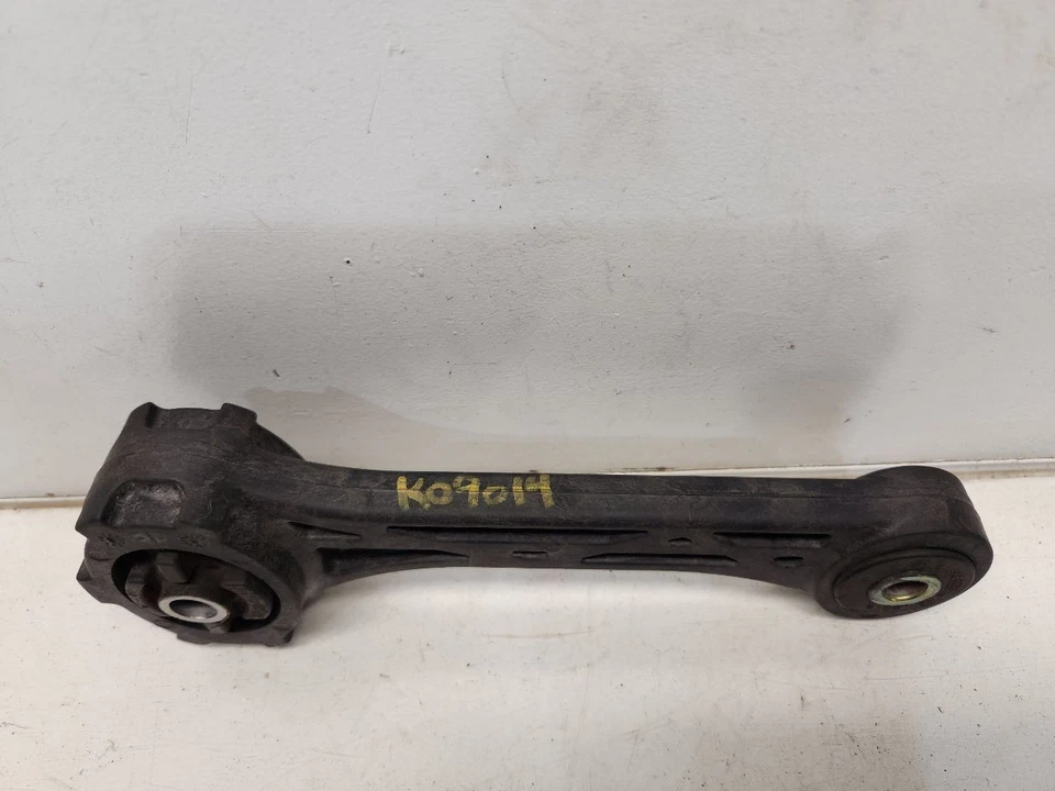 Subaru Legacy 1999 (2,2 L/MT/AWD) montaje de parada de paso/hueso de perro Foto 3 de 4