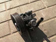 Pompe direction assistée Hyundai TRAJET