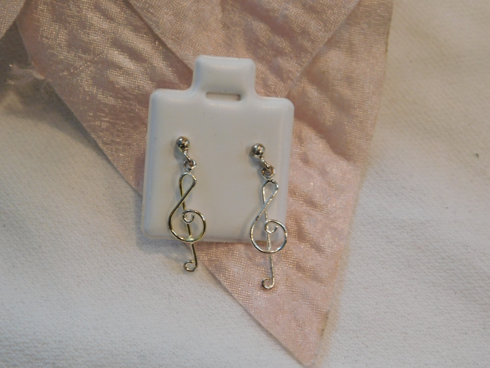 Sterling Silver Dangling Musical Note Earrings 92… - image 1