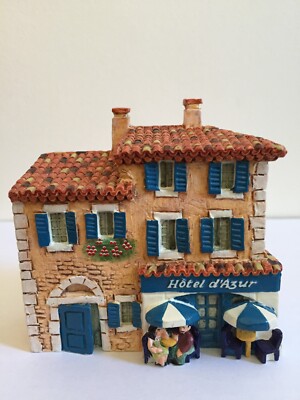 J CARLTON BY DOMINIQUE GAULT MINIATURE PROVENCE LE LOUVRE CAFE BUILDING