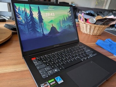 Asus Vivobook Pro 14X OLED | Ryzen 9 | RTX 3050 | 1 TB SSD
