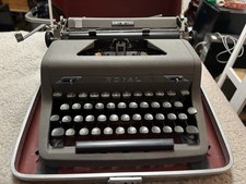 Royal HH Standard 1955 Typewriter thumbnail