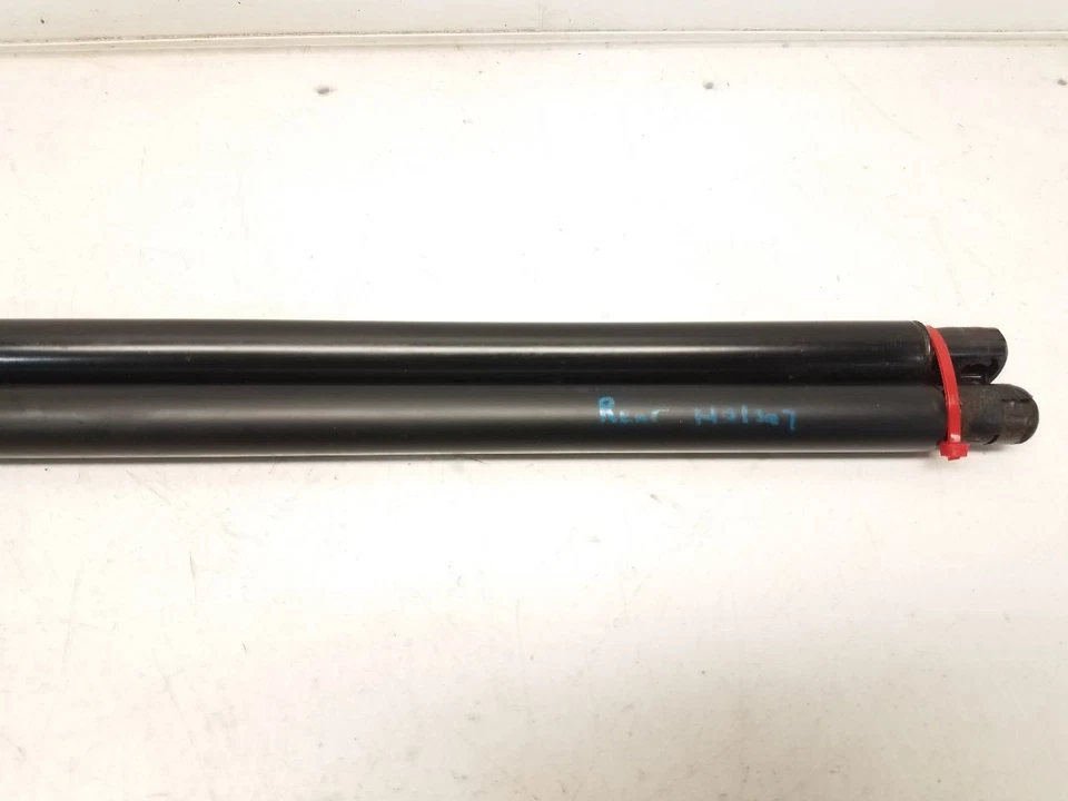 2001 Chevrolet Tahoe Rear Hatch Struts *PAIR* - Image 3 of 3