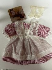 AMERICAN GIRL PLEASANT COMPANY DOLL SAMANTHA BIRTHDAY STORY DRESS PINAFORE SOCKS