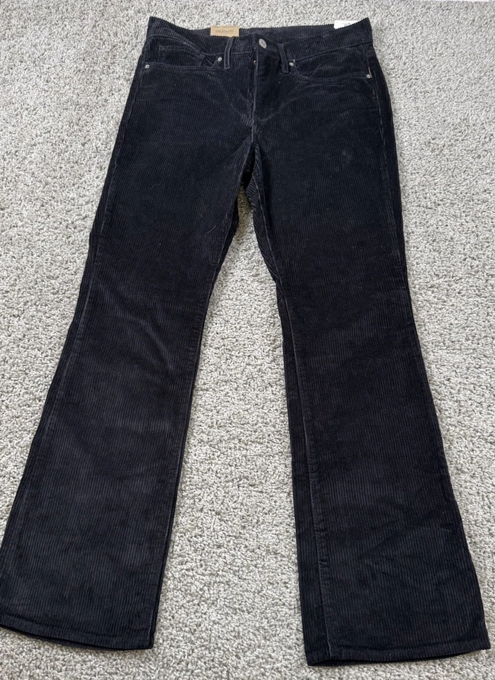 NUEVO Pantalones de Pana Levi’s 315 Shaping Bootcut tiro medio negros informales para Mujer 30x30 Foto 2 de 4