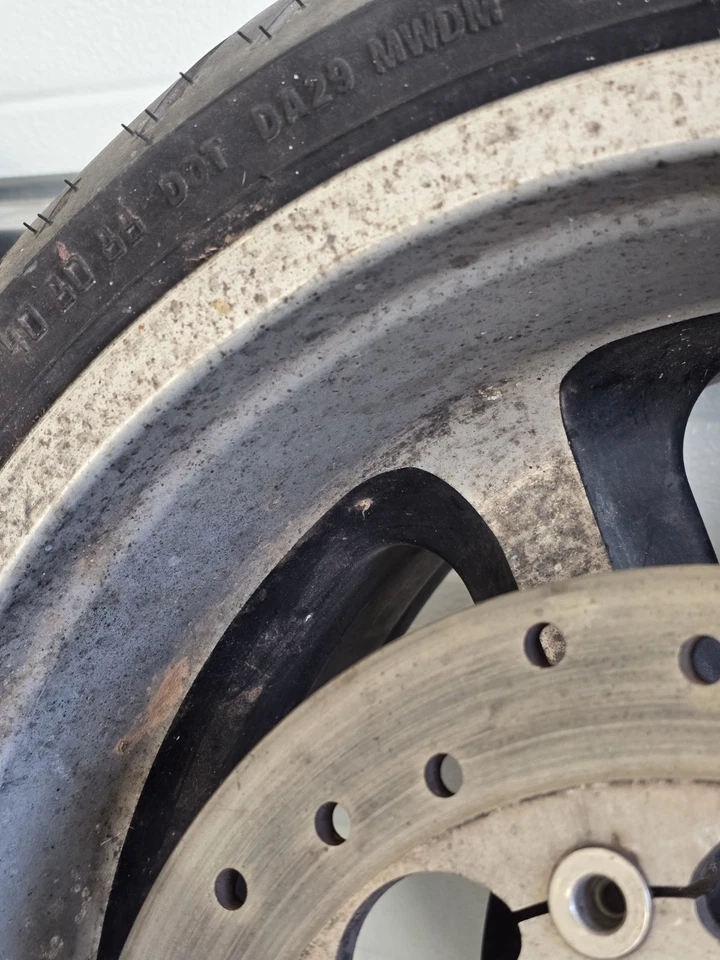 For 2009-2017 Harley VRSCF Muscle V-Rod Front Rear Tire Rim Wheels 19,18 ABS Foto 4 de 4