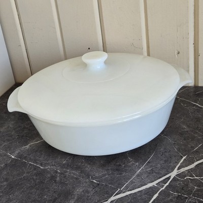 2 QT Round Casserole Dish & Lid Anchor Hocking Fire King Ovenware #438 White 