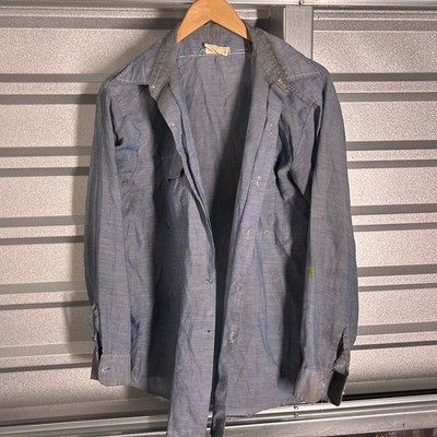 VINTAGE Montgomery Ward Work Shirt Mens Blue Chambray Utility Distressed Retro