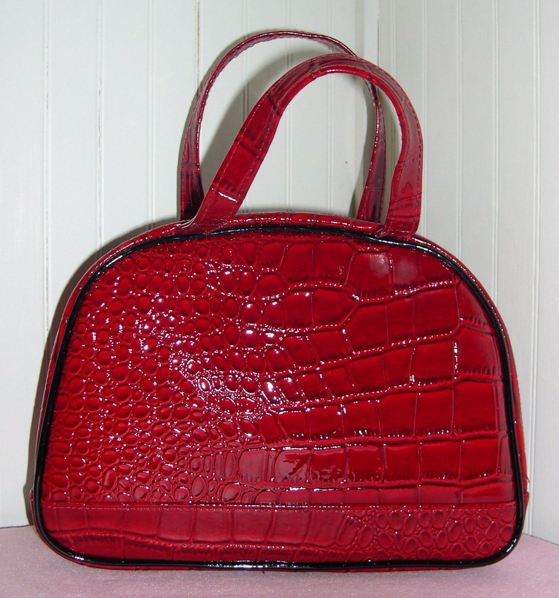 New Elizabeth Arden Cherry Red Croc with Black Trim Double Handle