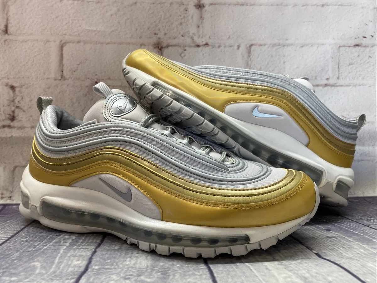 Nike Air Max 97 SE Metallic Silver Gold Shoes AQ4137 001 Women s Size 9.5