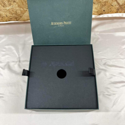 Audemars Piguet♥時計ケース Audemars Piguet Square Watch Carry Case Box Only Genuine