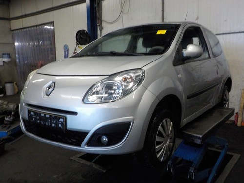 Alternatore Renault Twingo II 1.5 dCi 82000660033 - Foto 4 di 8
