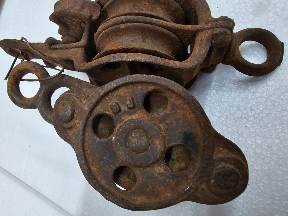 2pcs Vintage Antique Block Tackle Cast Iron Farm Barn Double Pulleys eBay