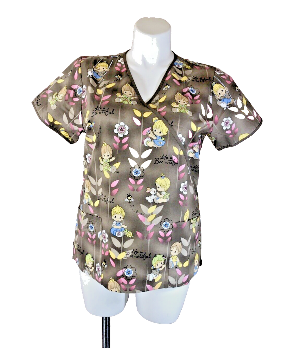 Scrubs Top Precious Moments Womens size L Life is Bee-U-Tiful