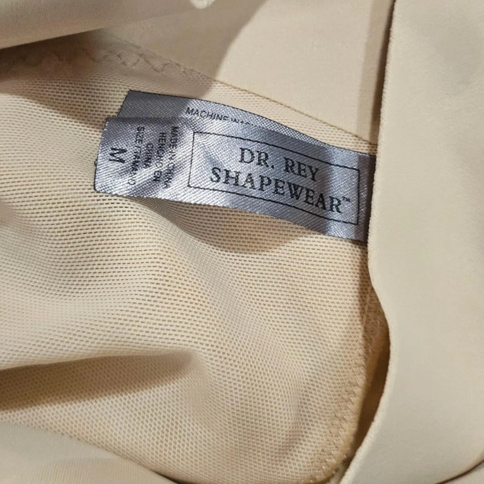 Nuevo Con Etiqueta Dr. Rey Cuello en V Cami Talla M Nuevo Con Etiqueta. Dr Rey Shape Wear cuello en V Foto 3 de 4