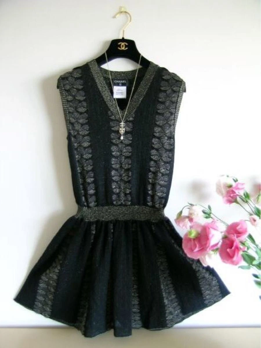 Chanel — CHANEL Black Fairy Dress Gold Thread Inner Slip Size 38 Authentic SR2026