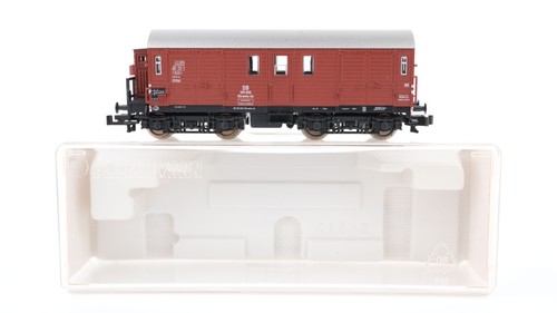 Fleischmann N 8395 K Stallungswagen mit Bremserhaus DB | Zustand: Gebraucht