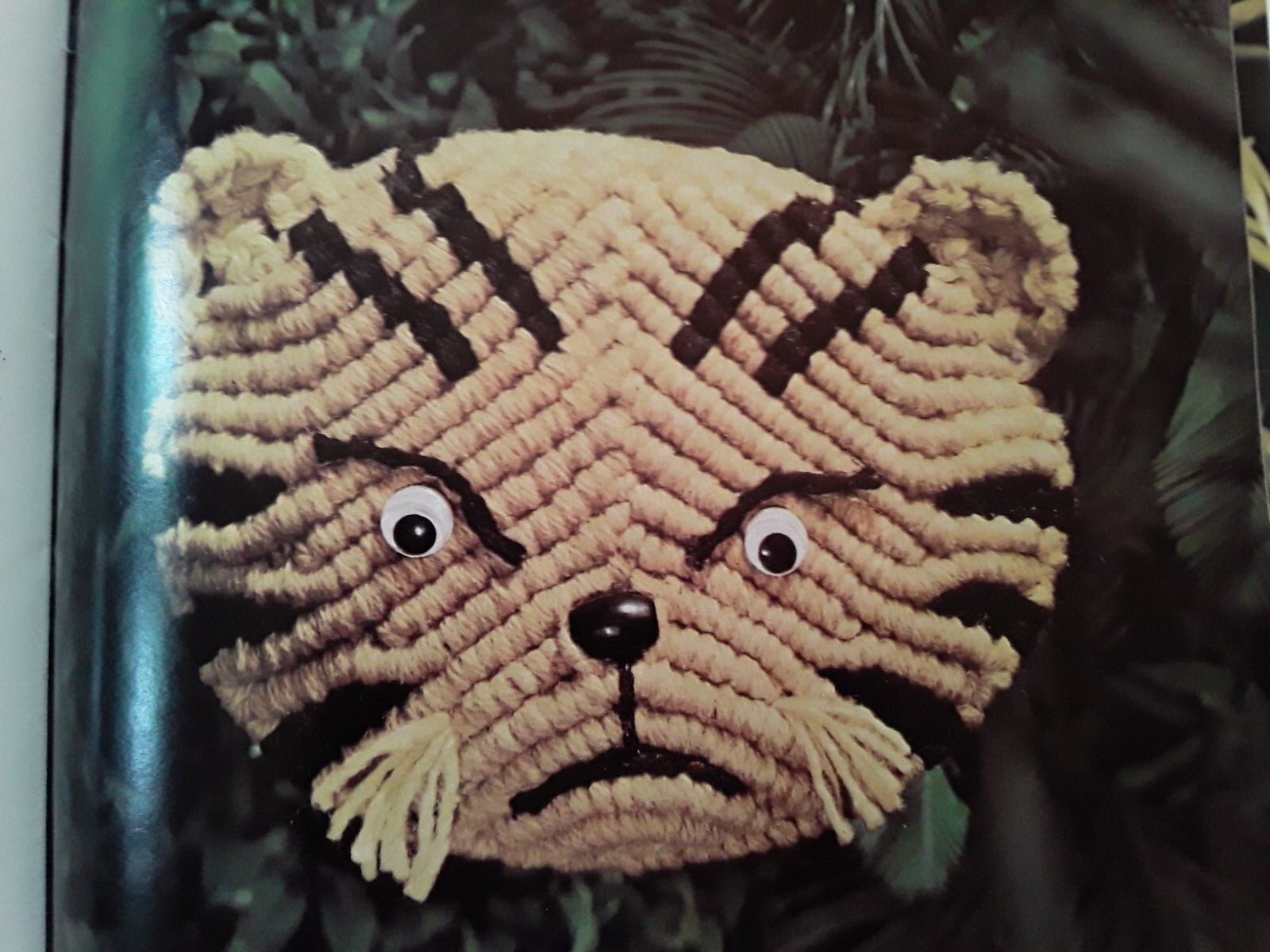 Fiber Arts II Maxi-Cord Macrame Crochet Baskets Raccoon Panda Koala Planters Wea