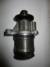 Pompe à eau BMW 318