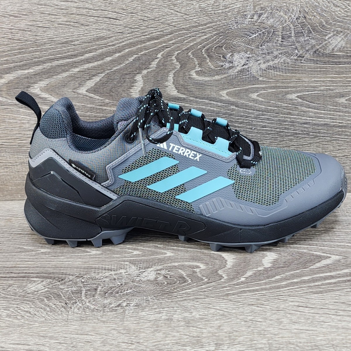 Adidas Outdoor Terrex Swift R3 Gore-Tex Hiking Shoes Womens 10 HP8716 New  $160