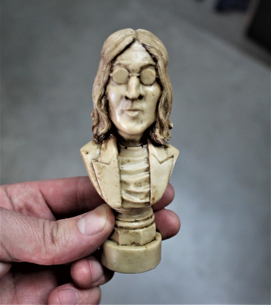 JOHN LENNON Resin miniature BUST sculpture THE BEATLES STATUE