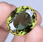 32,60 Ct Moldavite Naturelle Vert Jaune AGL Gemme Losse Ovale Certifiée