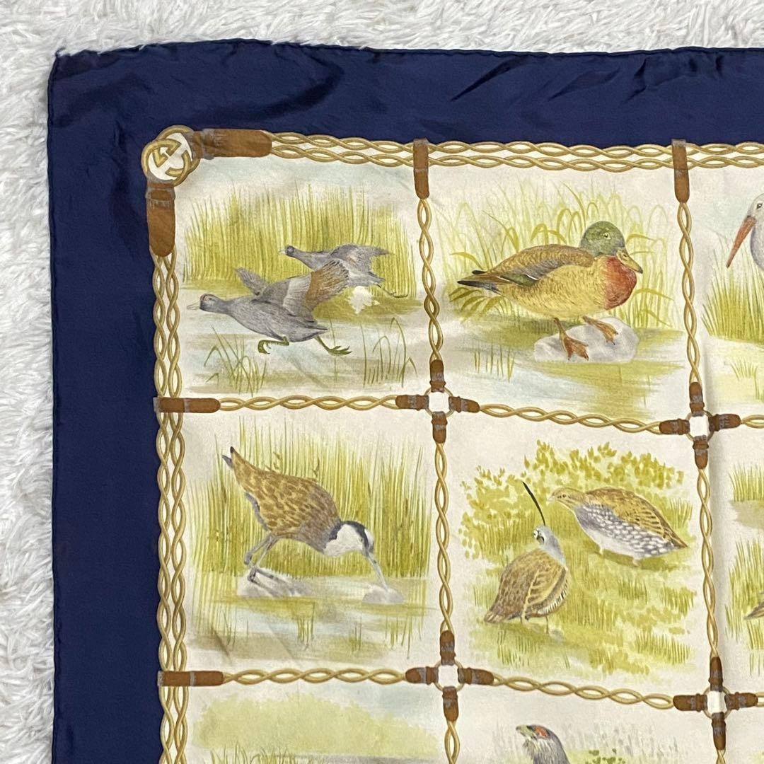 GUCCI Scarf Bird Square Interlocking - image 6