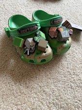 Minecraft Kids' Croc: Meets Adventure - LIMITED EDITION Non-slip Beach Shoes.C8