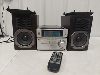 美品！　パナソニック　CDステレオシステム　SA-PM01 Panasonic SA-PM01 CD/ AM/FM Stereo System with Realistic