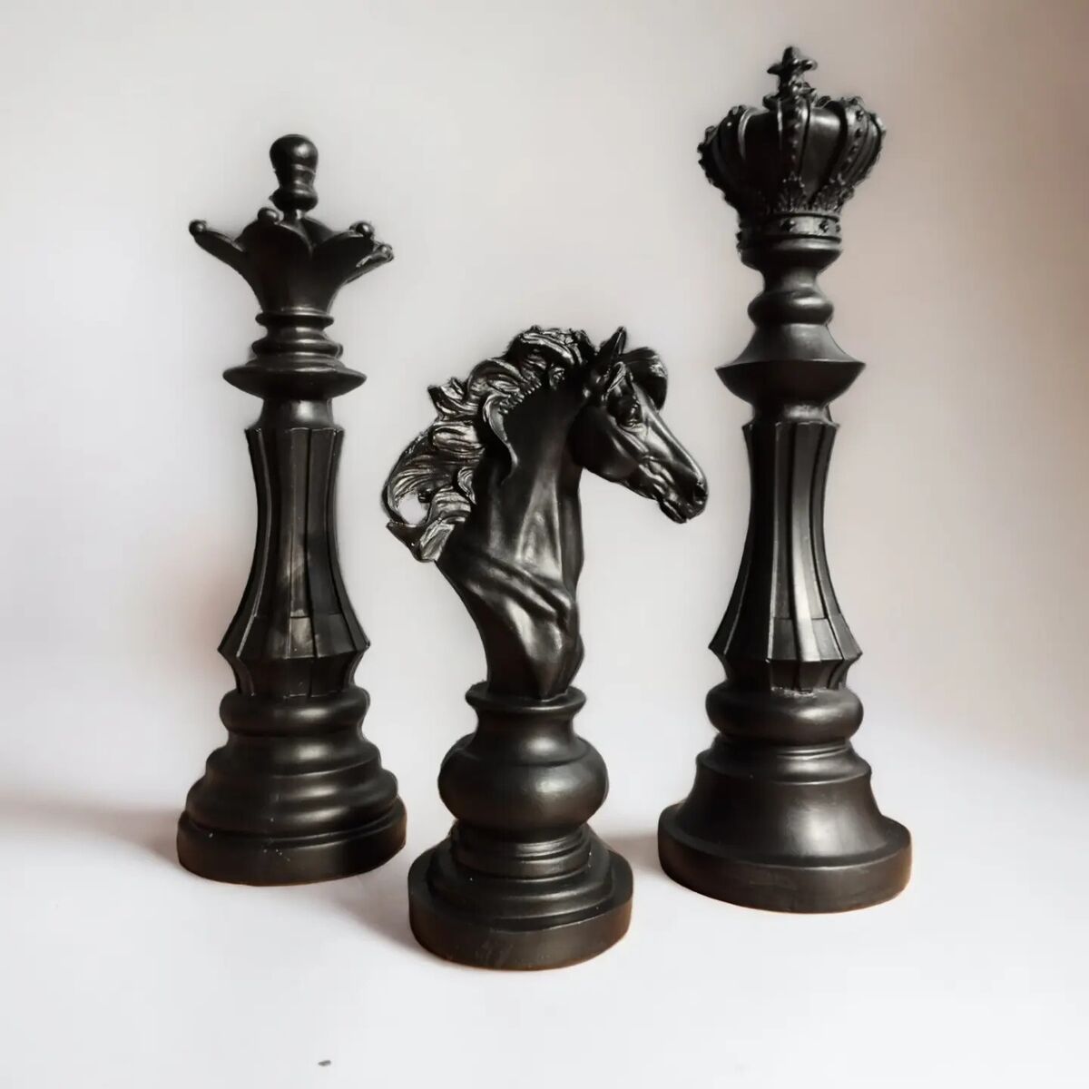 Large Chess Set Statue Sculpture Black Modern Home Decor King Queen Knight