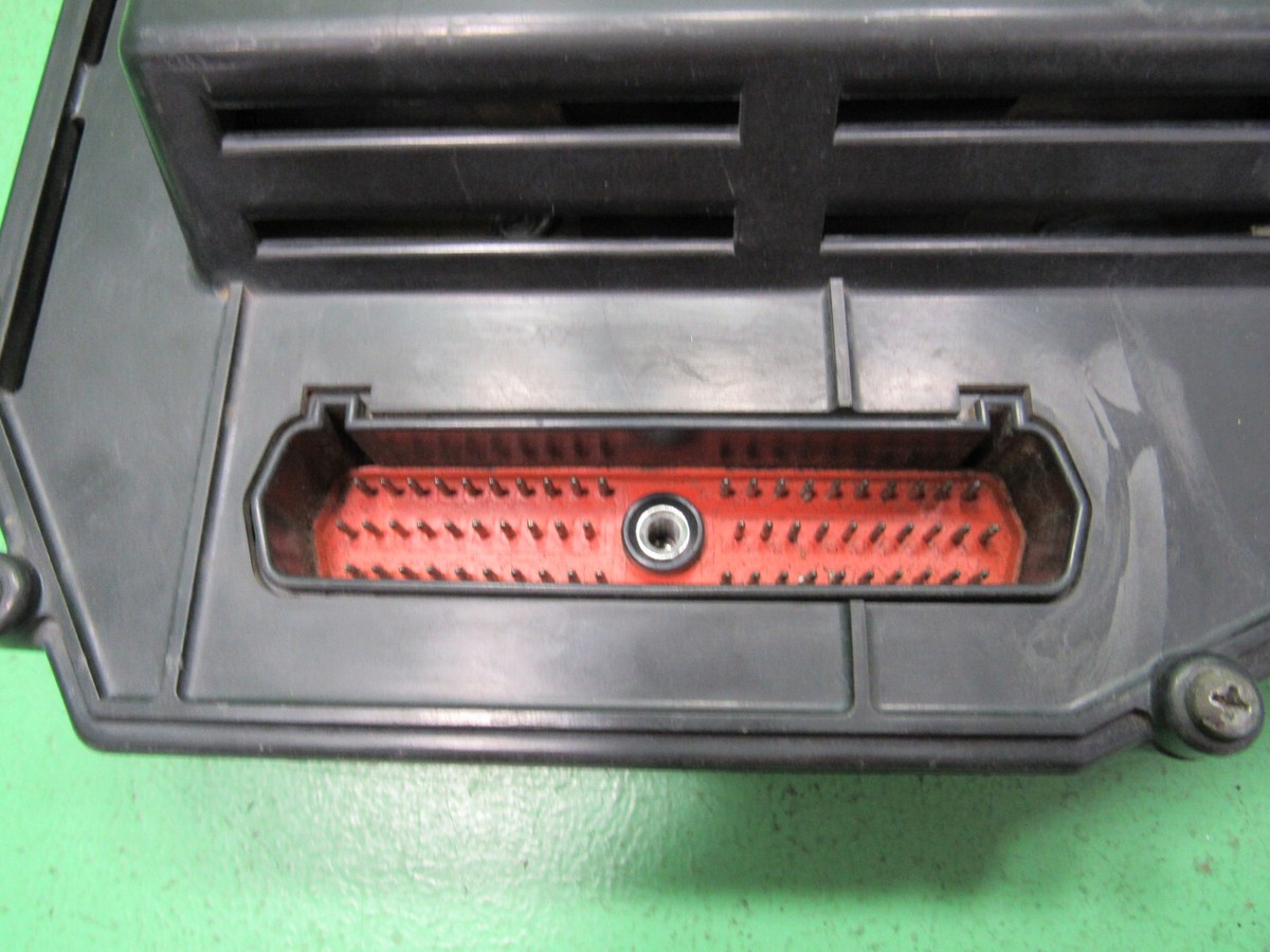 93 CHEROKEE XJ 2.5L ECU ECM PCM ENGINE CONTROL COMPUTER