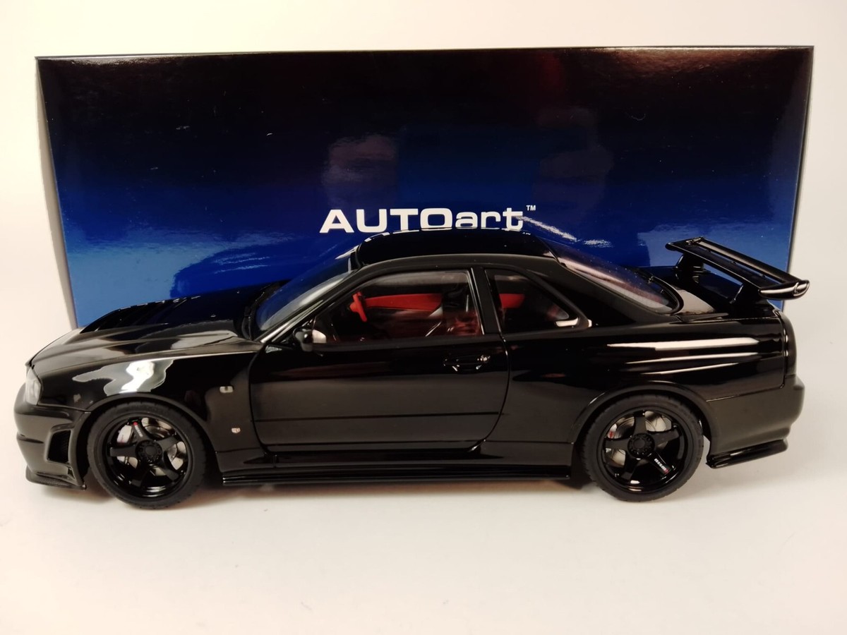 Autoart Nissan Skyline GT-R NISMO Z-tune Black Pearl 2005 1 Autoart Nissan Skyline GT-R NISMO Z-tune Black Pearl 2005 1